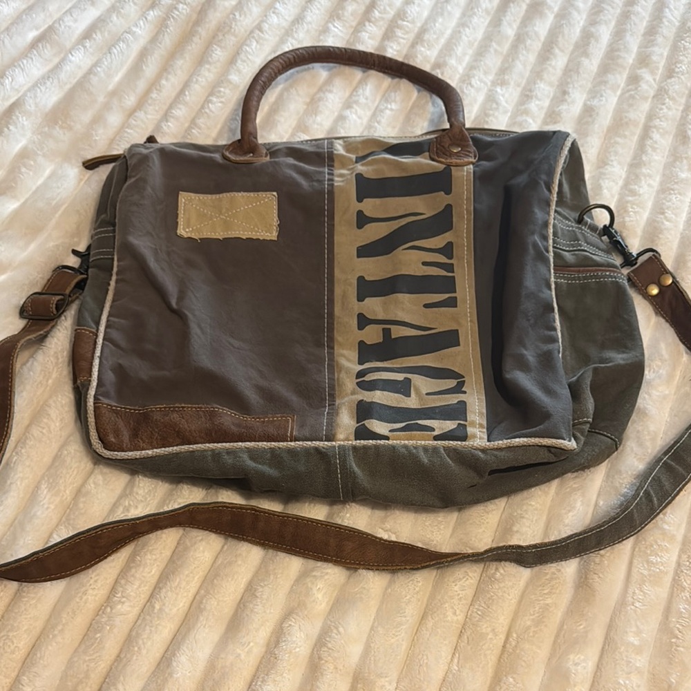 Vintage Style Canvas Messenger Bag